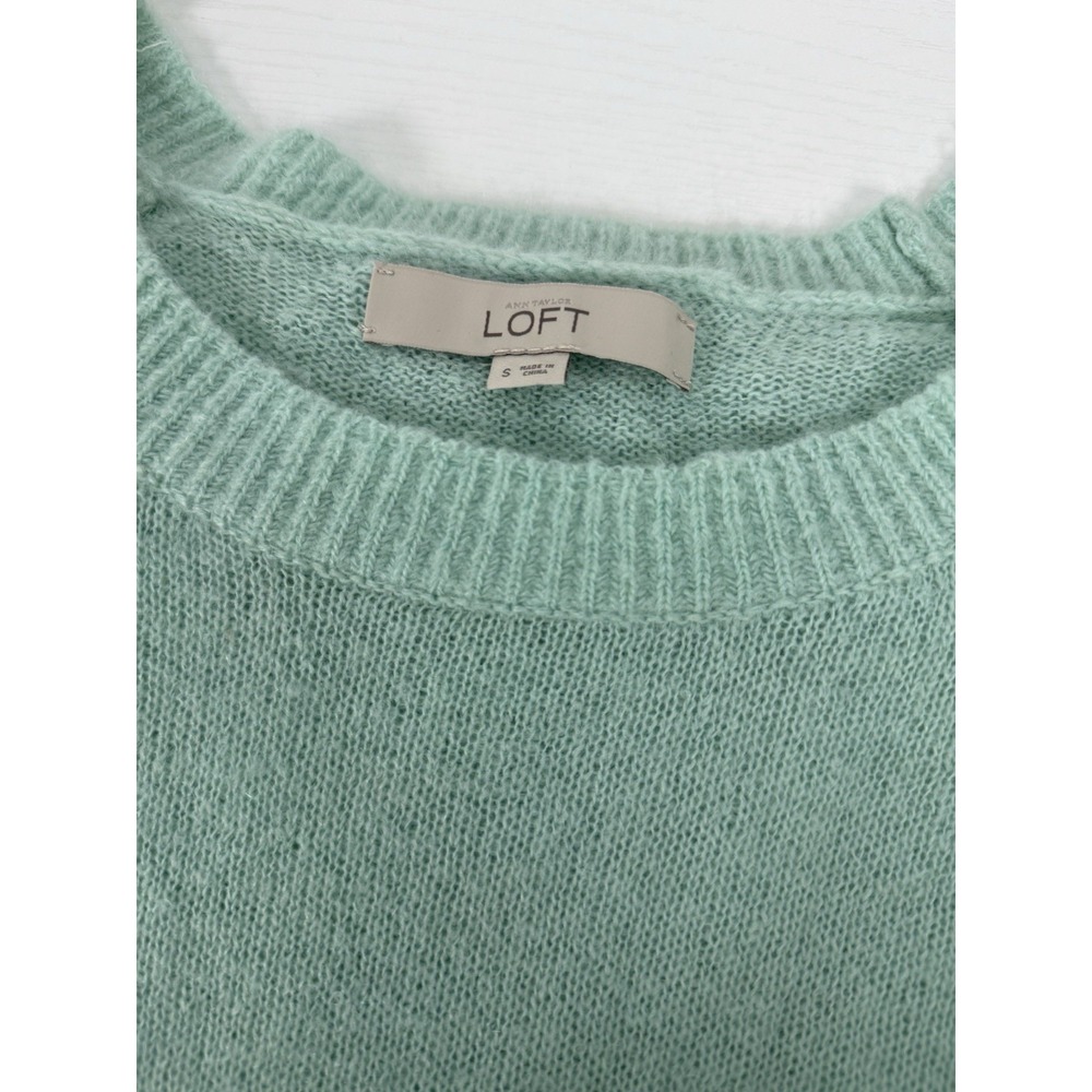 Ann Taylor LOFT Sweater Womens Small Pullover Long Sleeve Green Crochet Sleeves - Picture 7 of 9